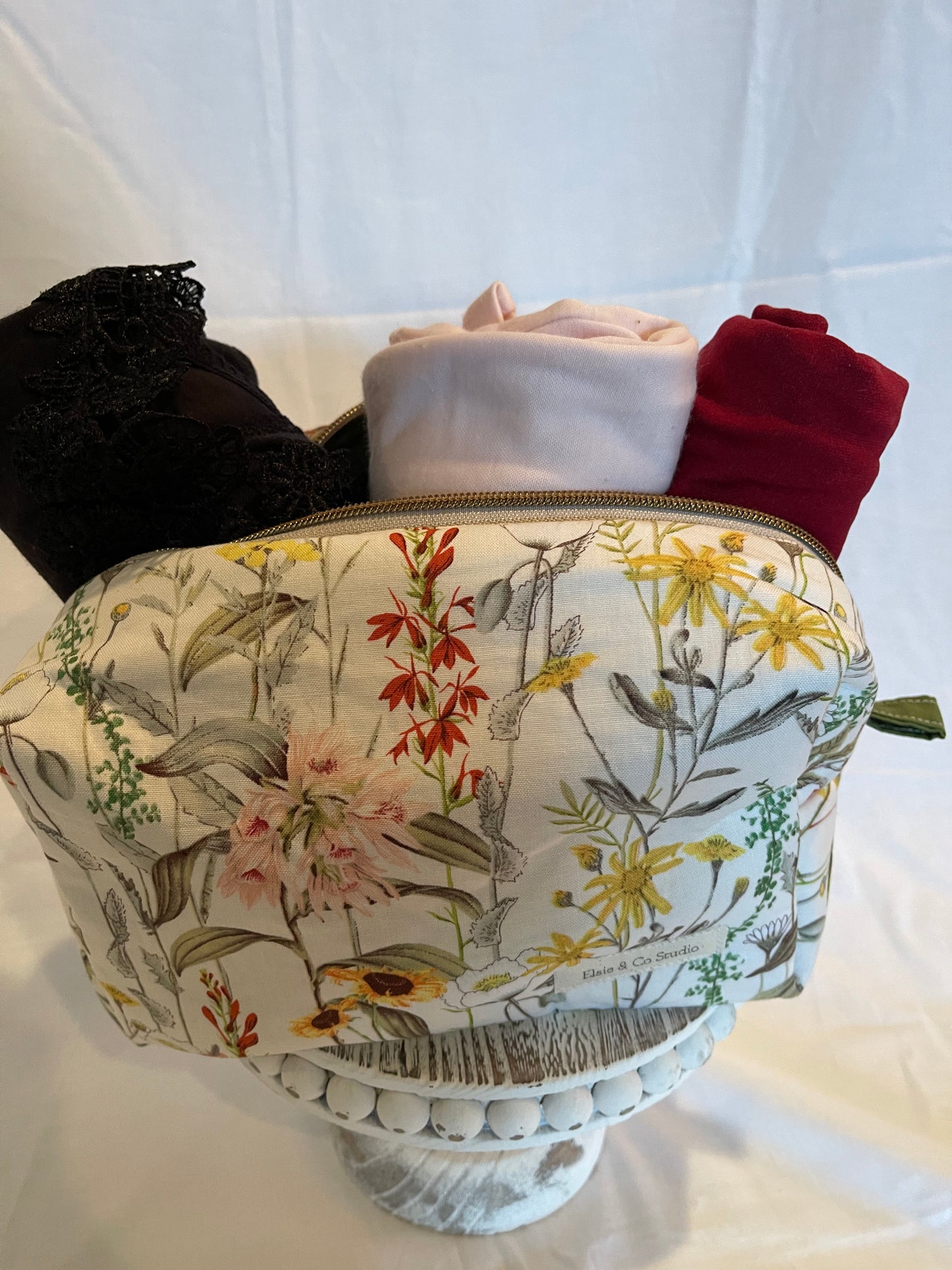 Large Wildflower Print Cosmetic Bag