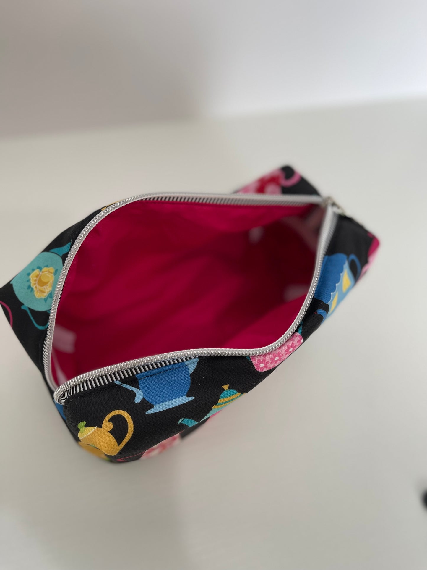 Medium Cosmetic Bag
