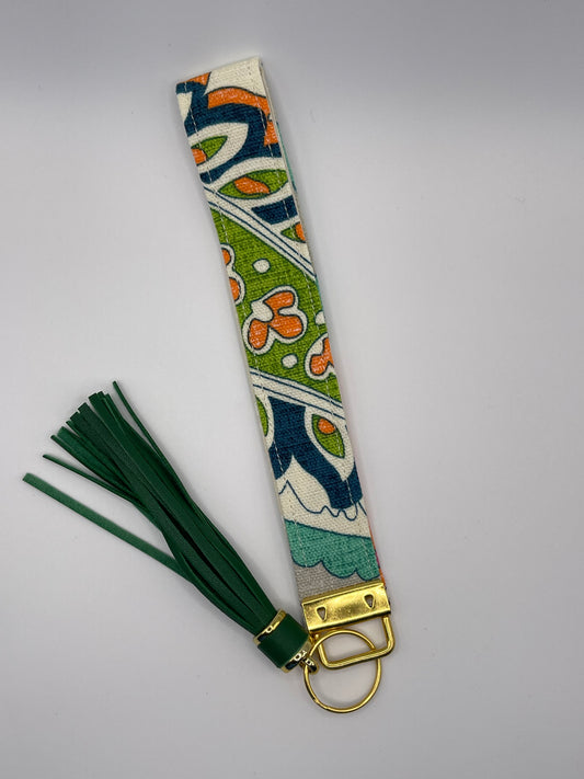 Bright Paisley Wristlet - Dark Green Tassel