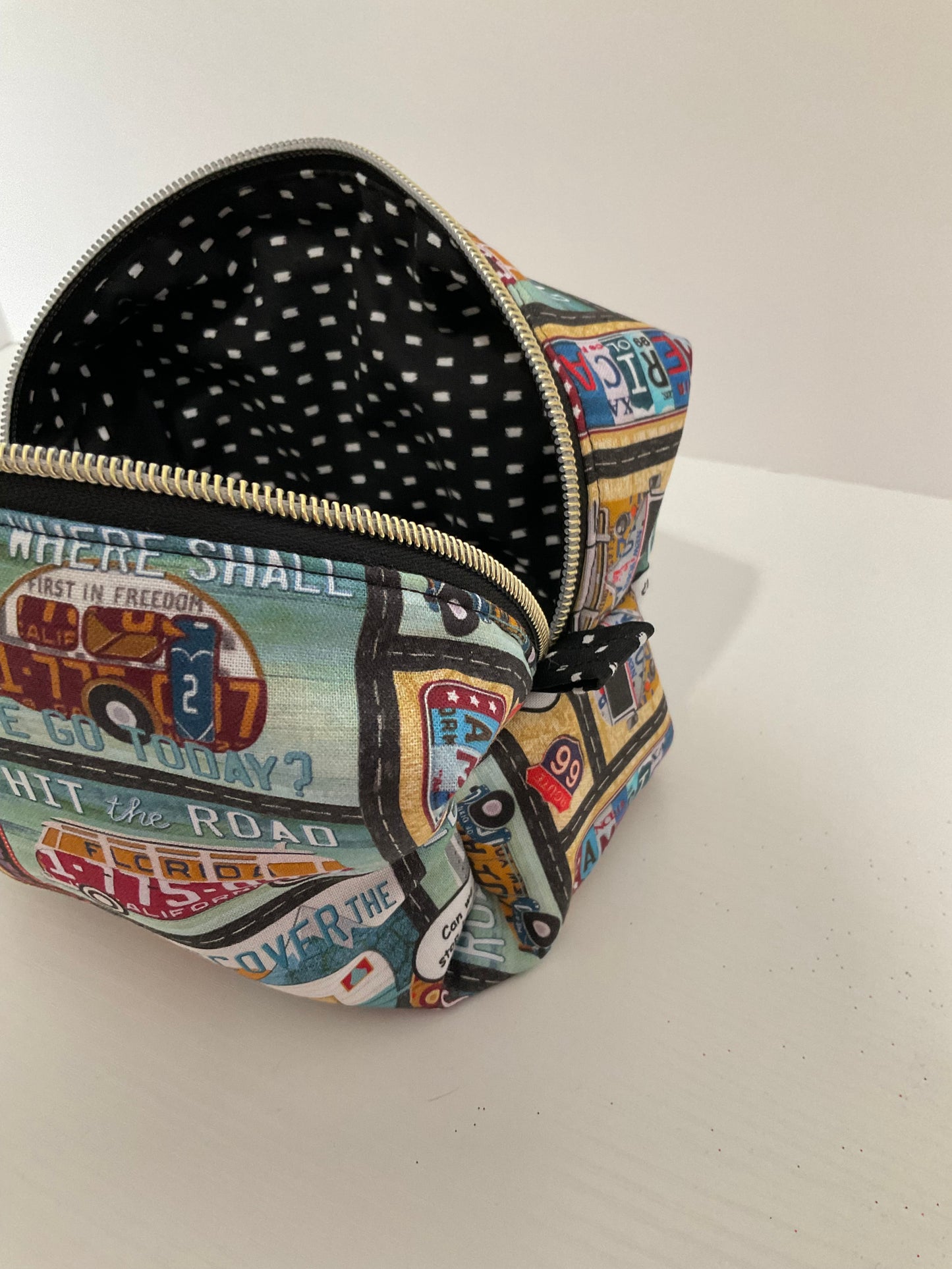 Small Unisex Toiletry Bag