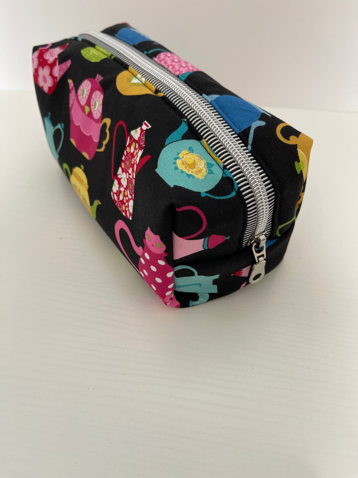 Medium Cosmetic Bag