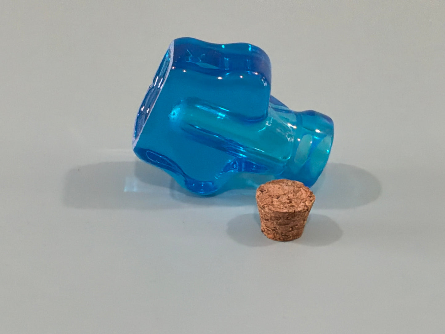Blue Star-Shaped Acrylic Resin Mini Bottle
