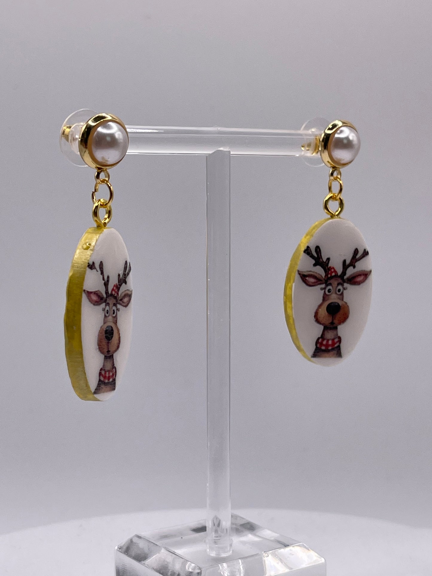 Reindeer Dangle Earrings 1