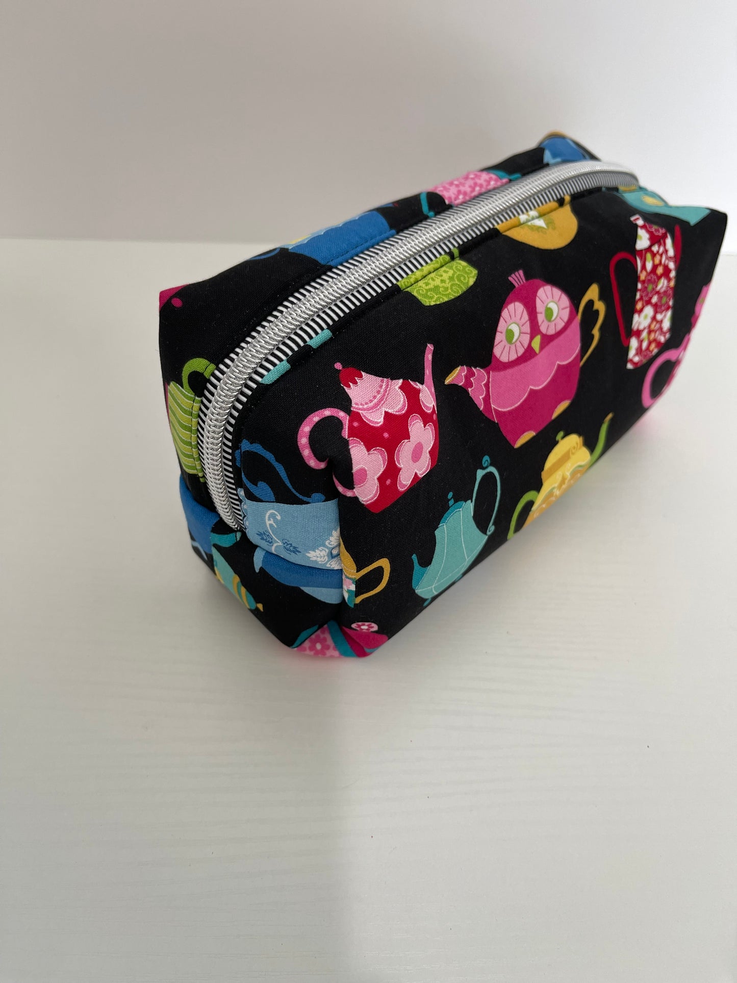 Medium Cosmetic Bag