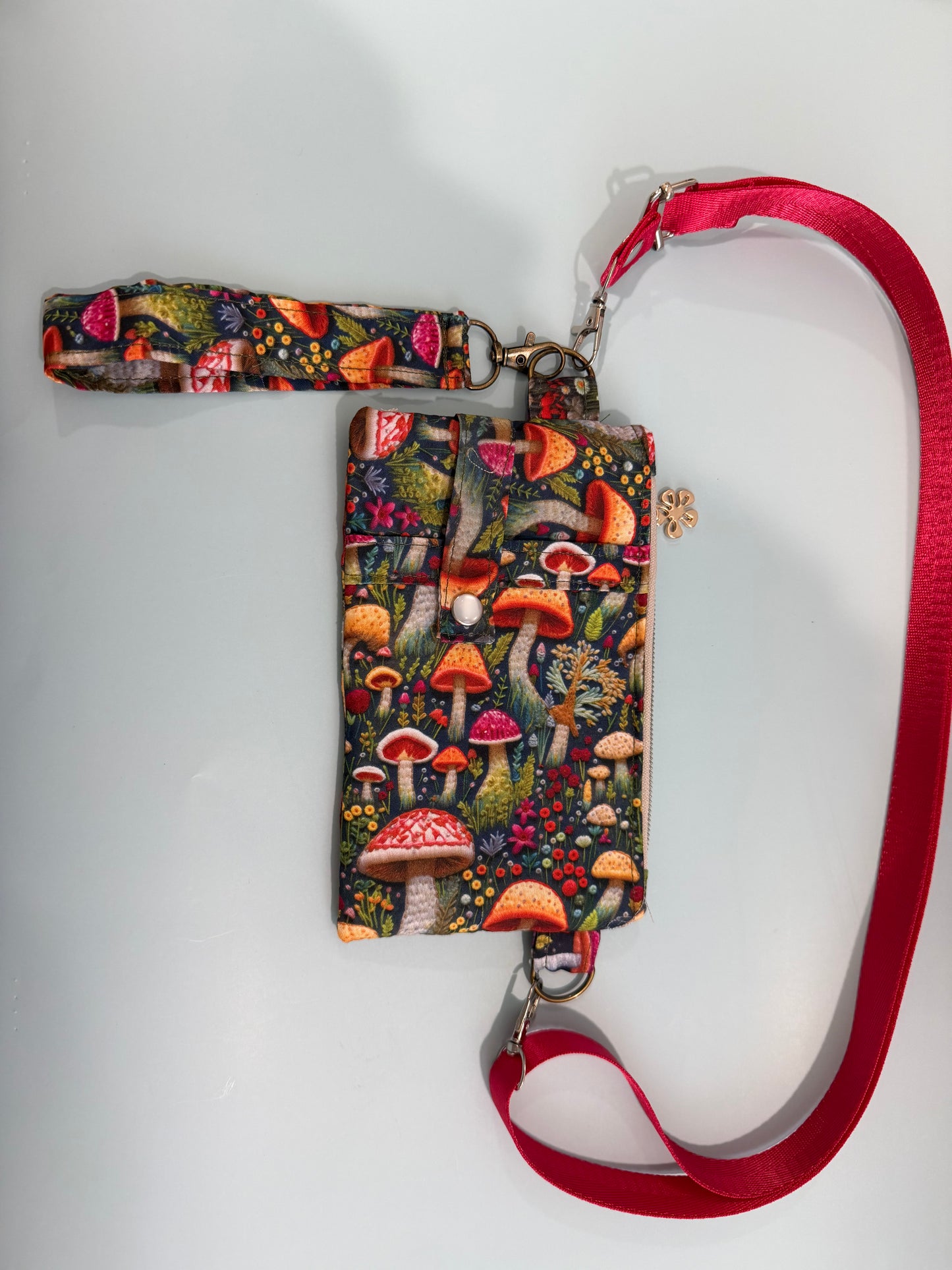 Adjustable Crossbody Phone Case Wallet Convertible Wristlet