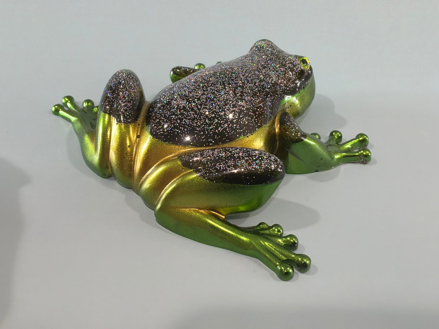 Acrylic Resin Art Frog | Decorative Paperweight