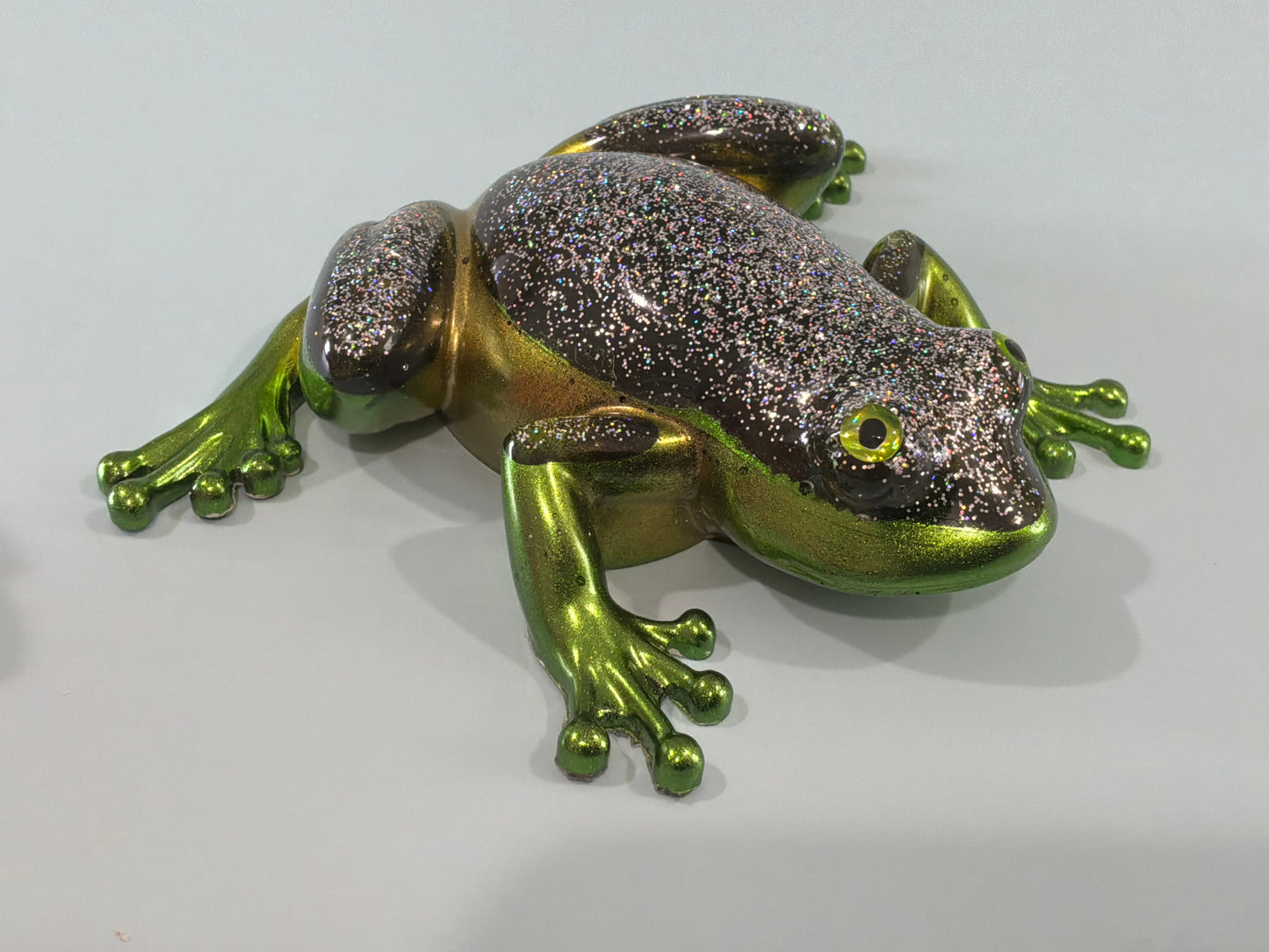Acrylic Resin Art Frog | Decorative Paperweight