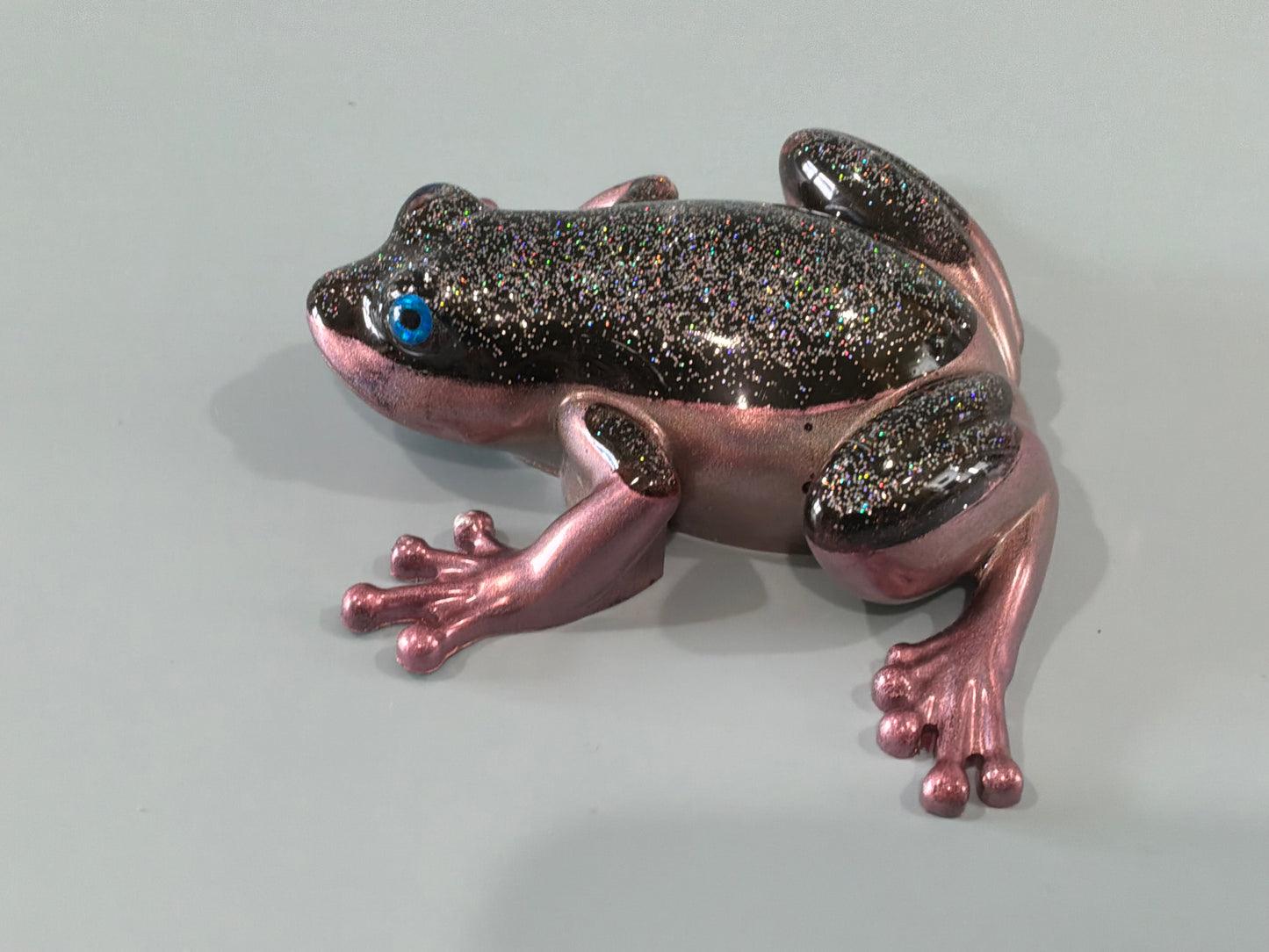 Acrylic Resin Art Frog | Decorative Paperweight