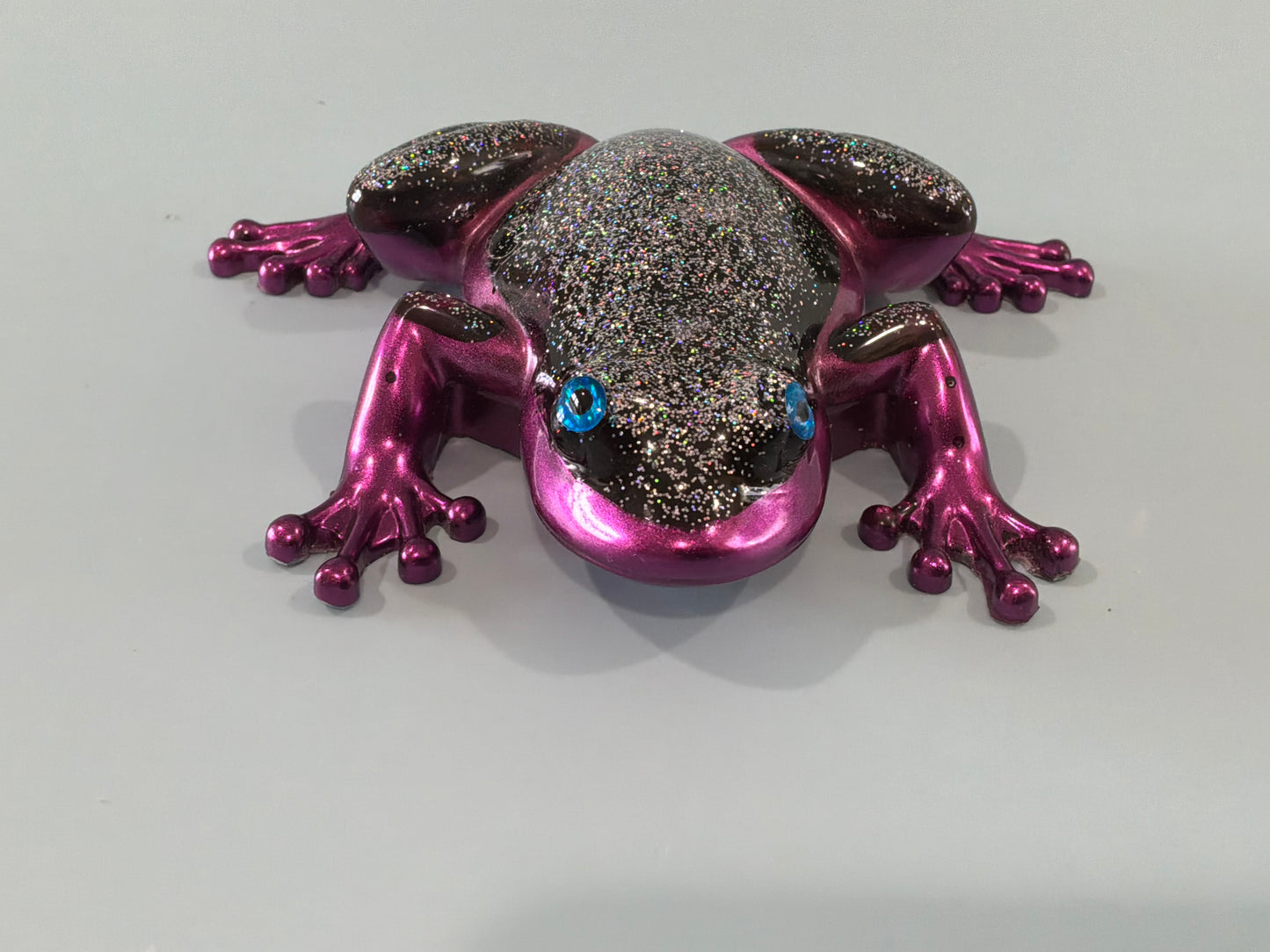 Acrylic Resin Art Frog | Decorative Paperweight