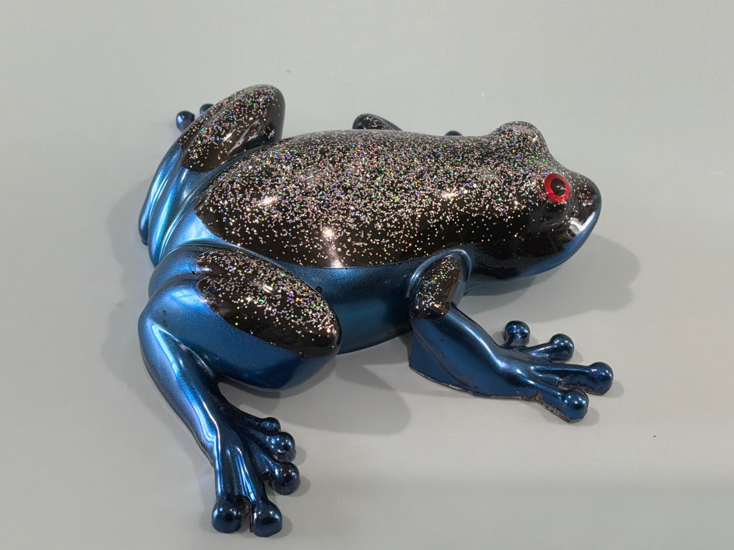 Acrylic Resin Art Frog | Decorative Paperweight