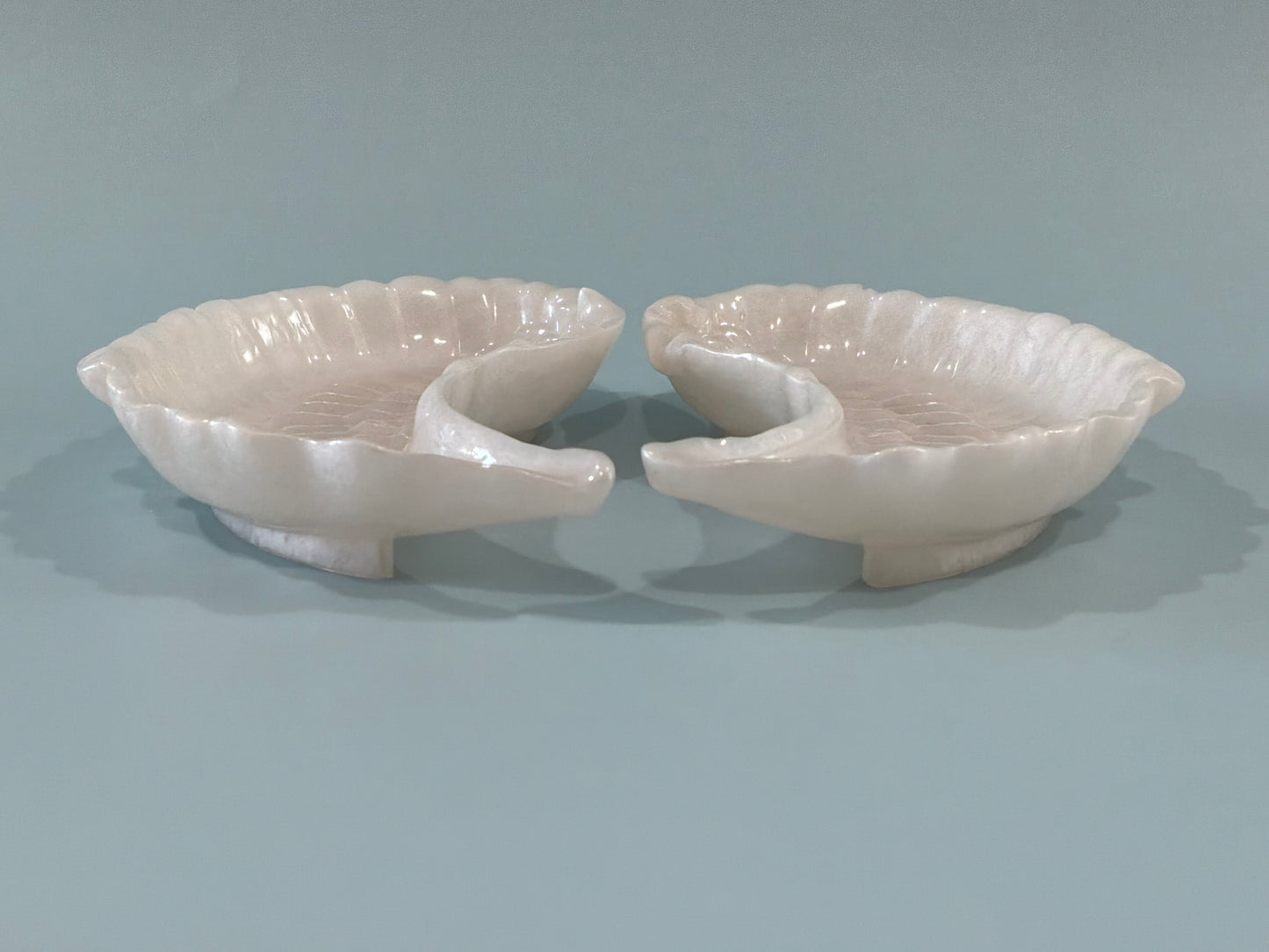 Set of 2 White Acrylic Resin Angel Wing Trinket Dishes