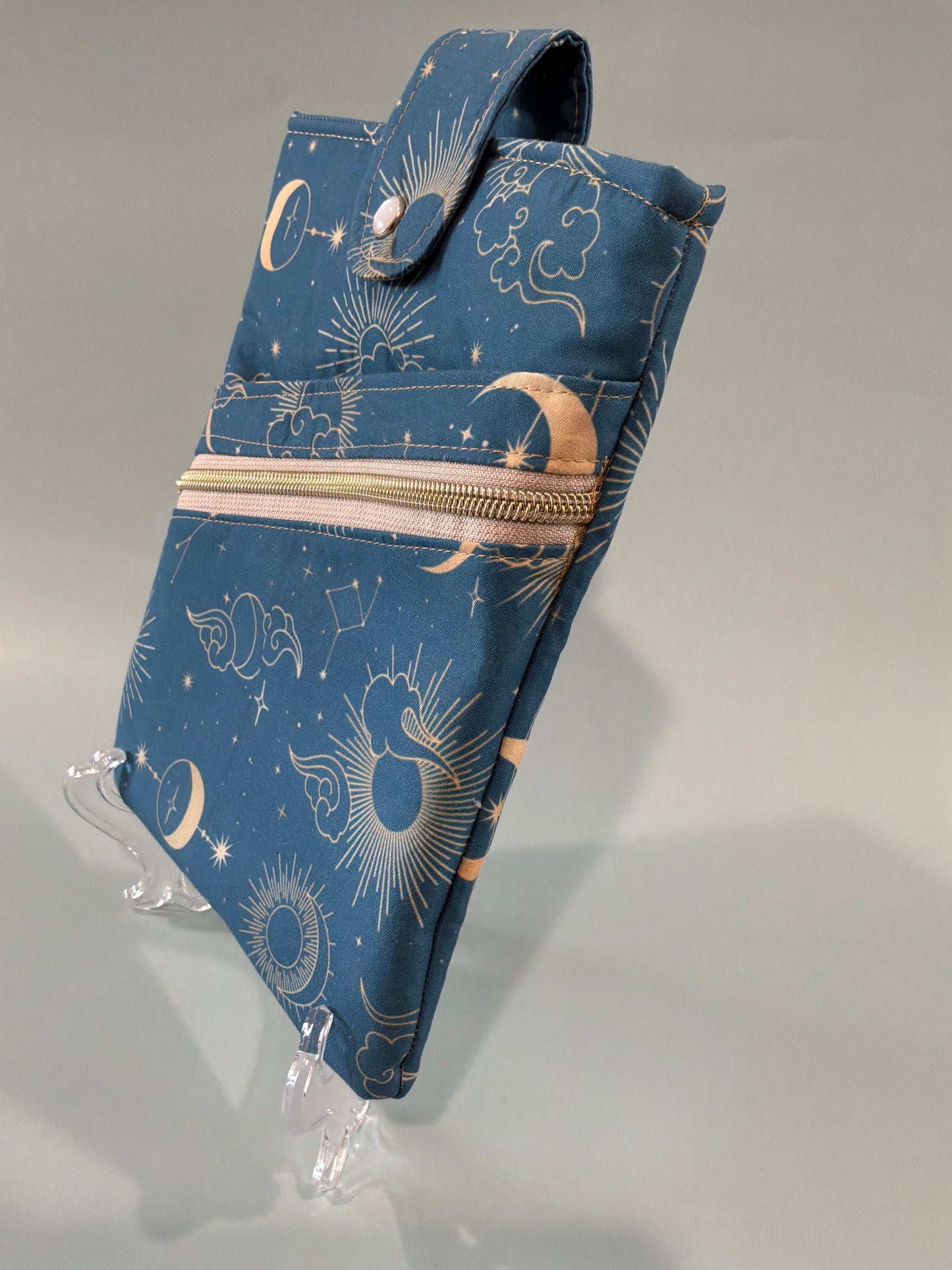 Medium Deluxe Book / Tablet Sleeve