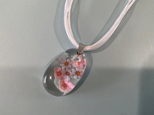 Acrylic Resin Floral Necklace