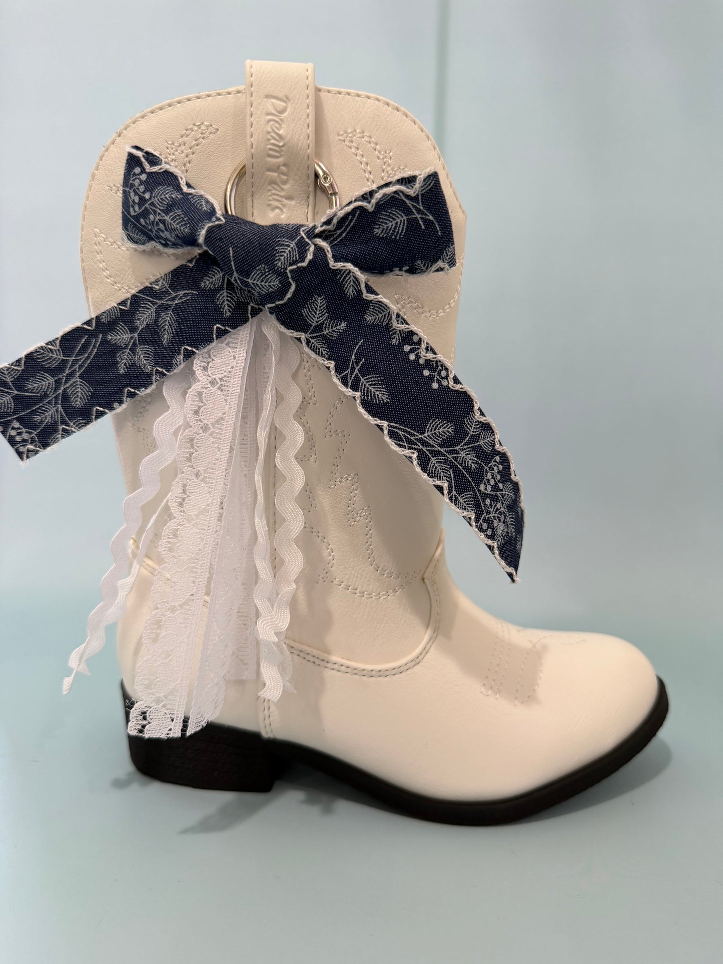 Youth Sized Boot Bows, Rodeo Festival Concert Wear, Western Boot Accessory