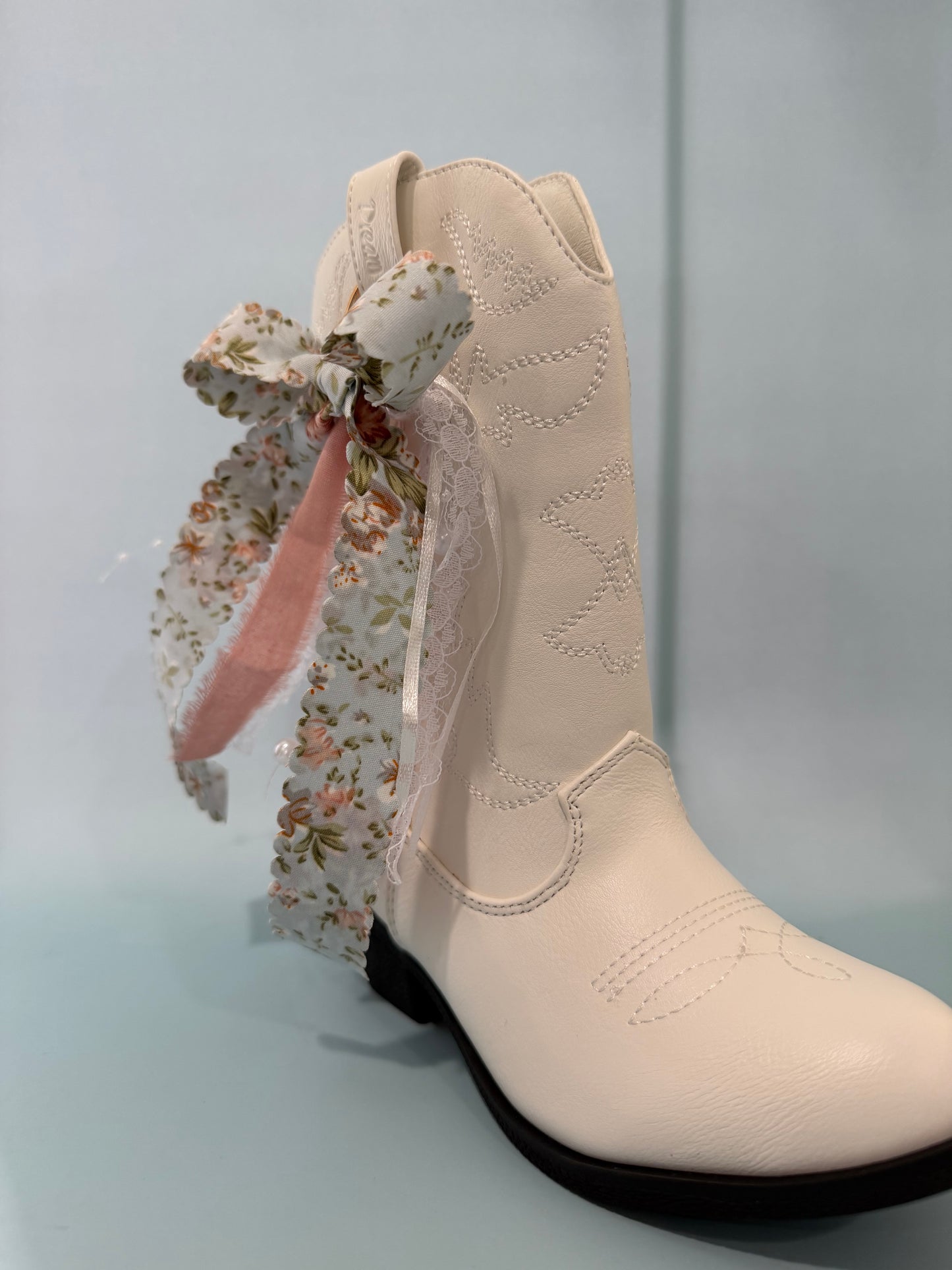 Youth Sized Boot Bows, Flower Girl, Rodeo Festival Concert Wear, Western Boot Accessory