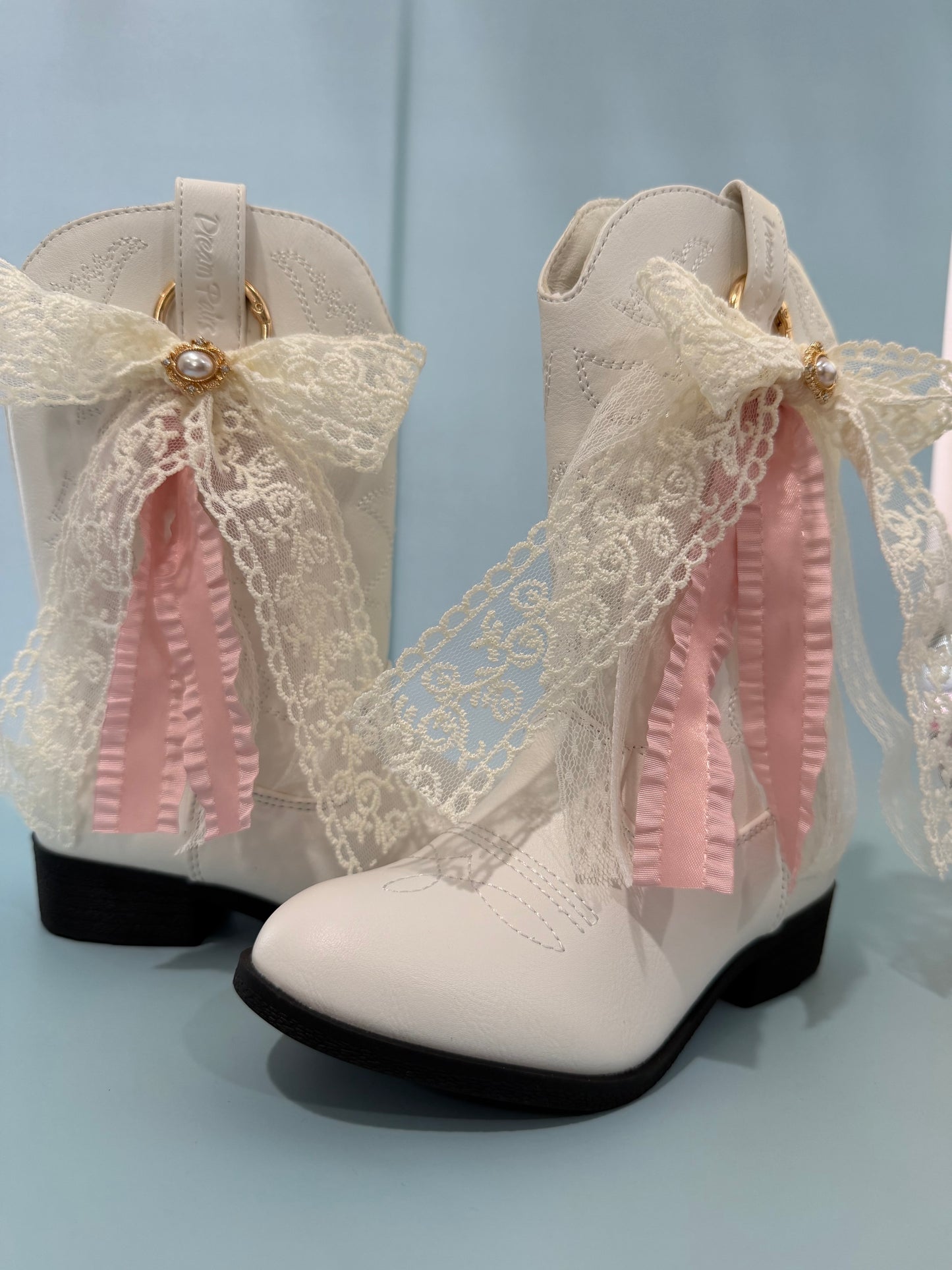 Youth Sized Boot Bows, Flower Girl, Rodeo Festival Concert Wear, Western Boot Accessory