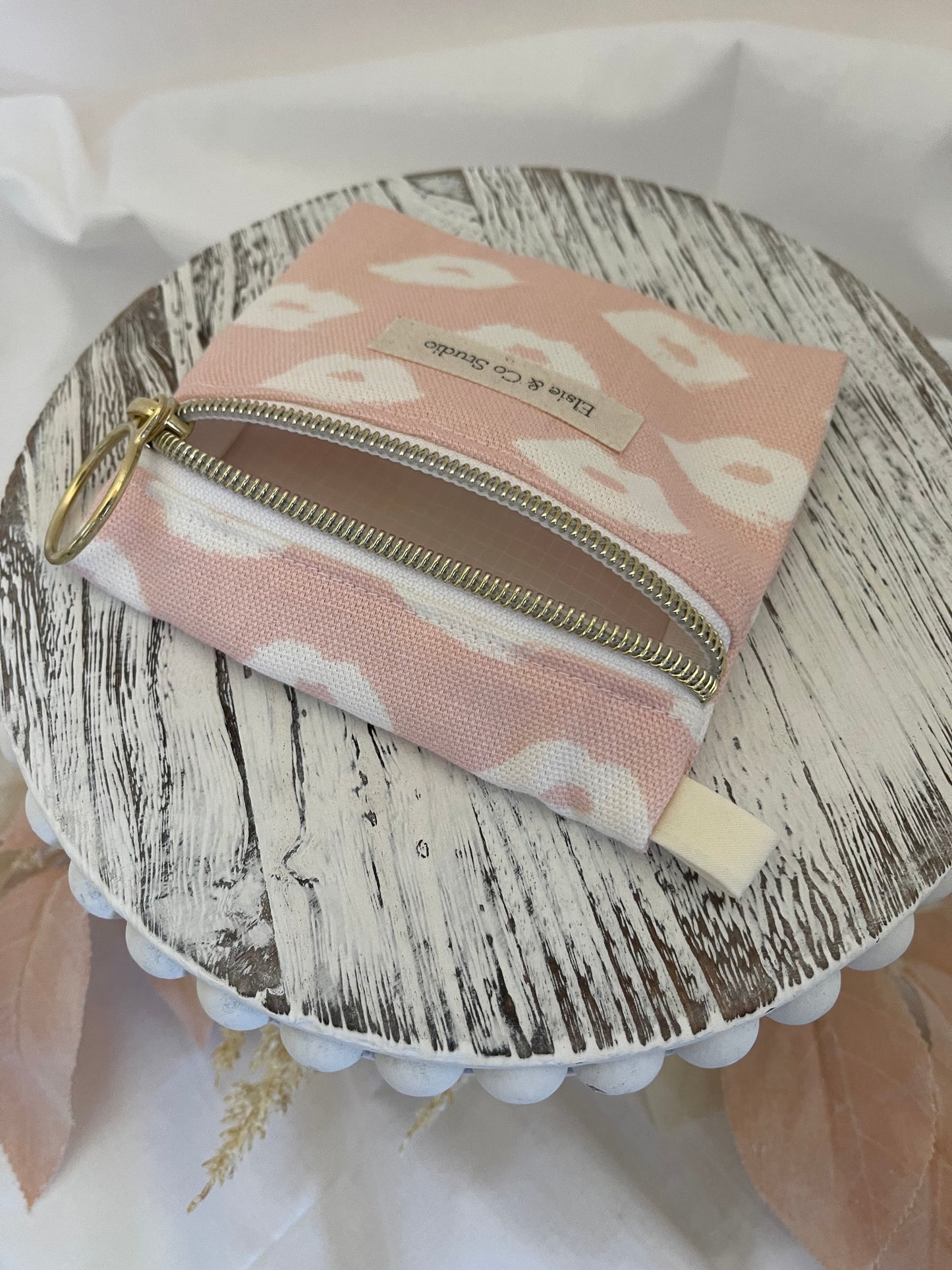 Pink & Cream Lips Wrist Wallet
